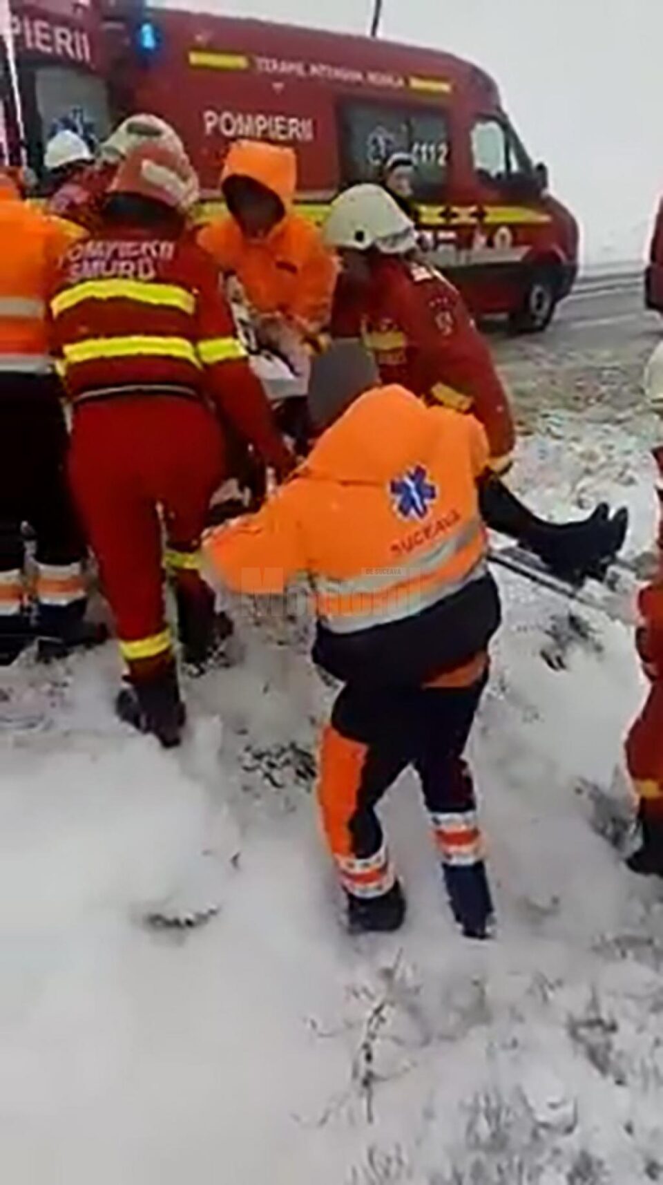 Accident cu cinci victime provocat de o șoferiță fără experiență