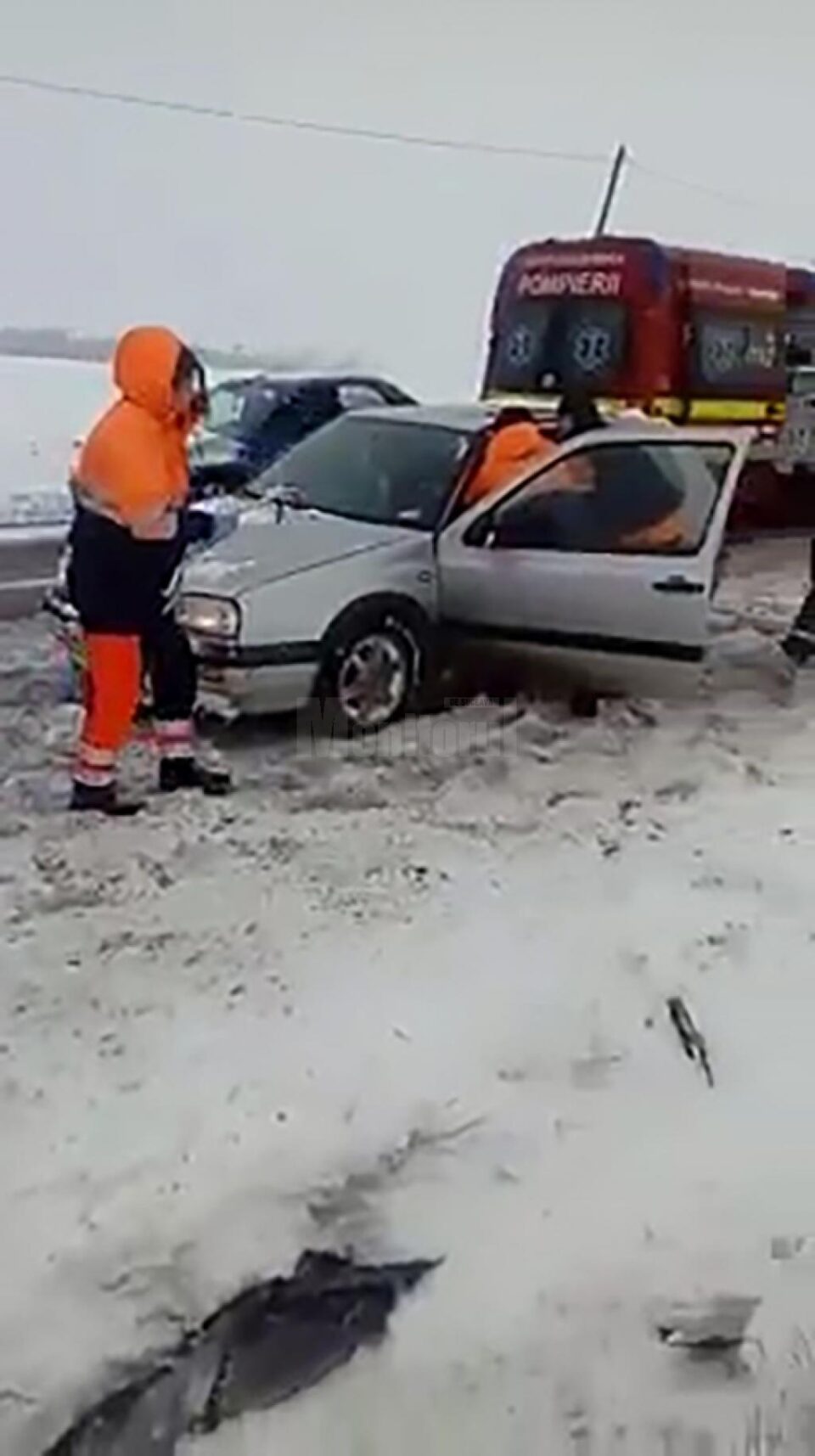 Accident cu cinci victime provocat de o șoferiță fără experiență