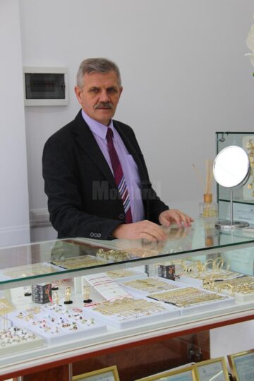 Constantin Luchian, administratorul lanțului de magazine Atlantis Gold