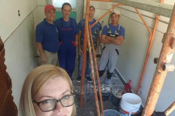 Voluntari ai Asociației ,,Licuricii Fericiți”