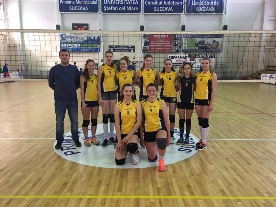 Echipa de cadete LPS Suceava pregătită de Vasile Moșuc s-a calificat la turneul semifinal Echipa de cadete LPS Suceava pregătită de Vasile Moșuc s-a calificat la turneul semifinal