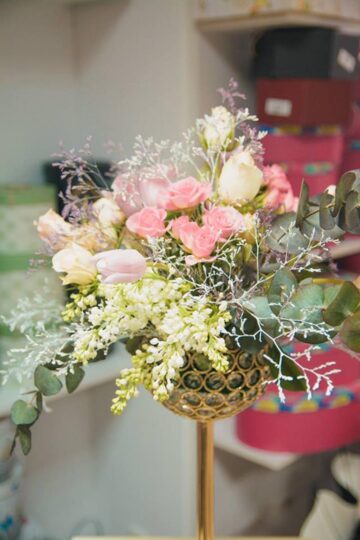 Flori de la Queen Concept Flower