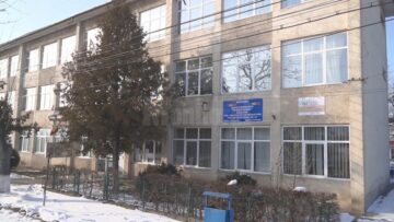 Liceul din Dolhasca