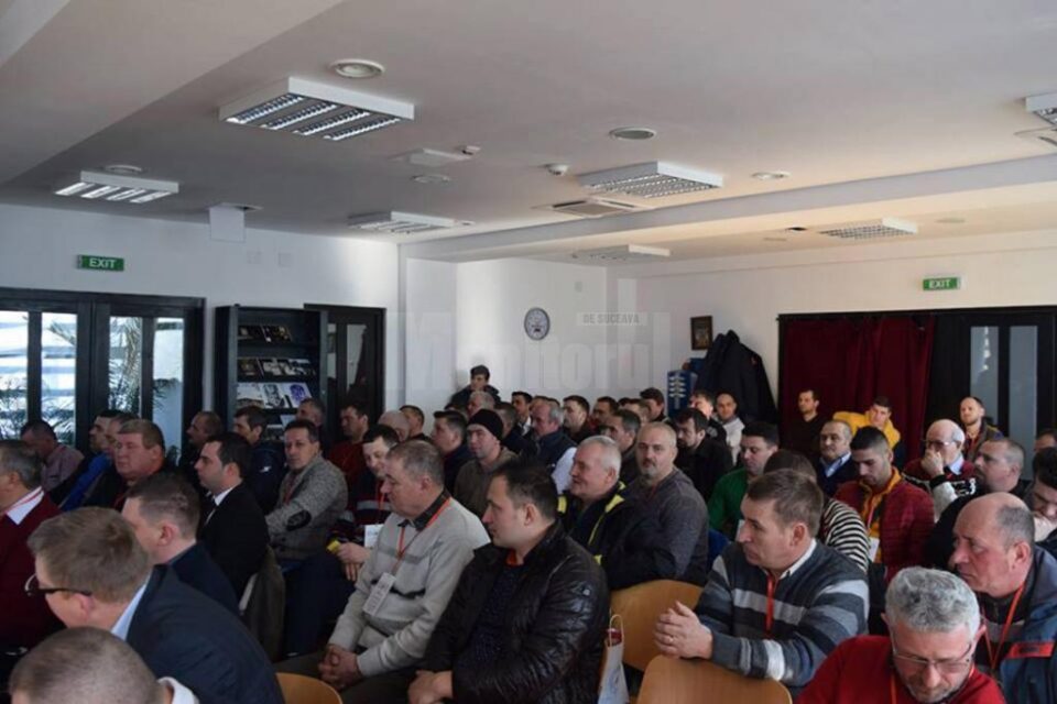 Amânarea returului a venit la solicitarea cluburilor din județ