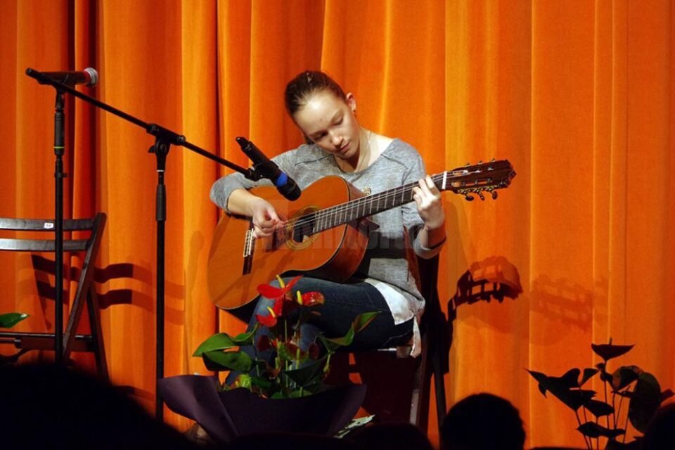 „Azi cânt pentru tine, mamă!”