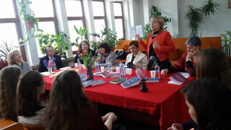 Lansări de publicații ale Facultății de Litere și Științe ale Comunicării