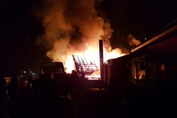 incendiu radaseni1