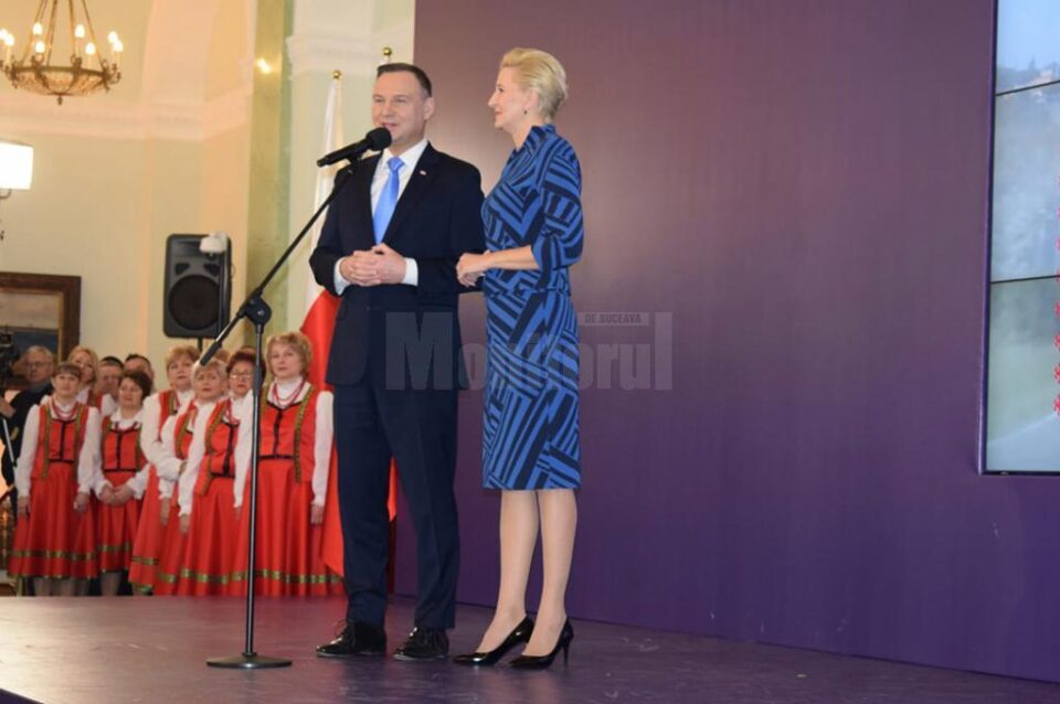 Un grup al etnicilor polonezi din Bucovina, prezent la președinția Poloniei
