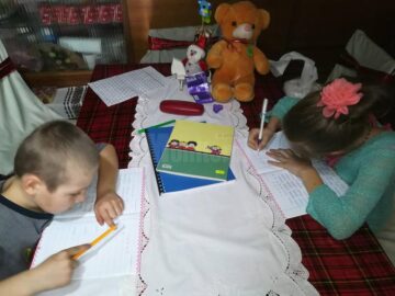 7.000 de euro, necesari pentru achiziționarea unei case în care să locuiască o familie necăjită cu cinci copii