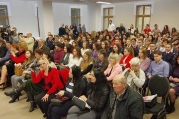 Sală arhiplina la lansarea Convorbirilor cu academicianul Răzvan Theodorescu