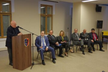 Răzvan Theodorescu: "Bucovina poate să salveze onoarea României"