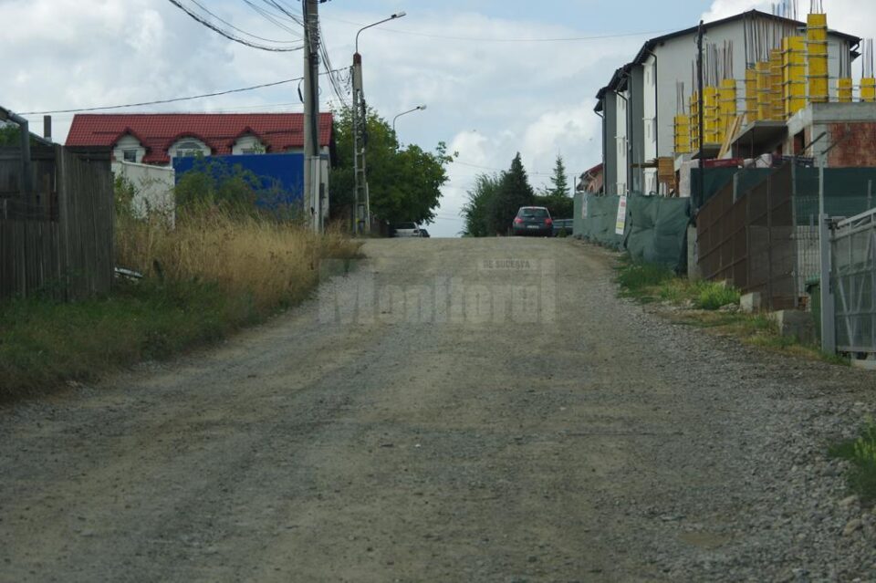 Strada Traian Țăranu va fi asfaltată anul acesta, când se termină de înlocuit conducta de apă Strada Traian Țăranu va fi asfaltată anul acesta, când se termină de înlocuit conducta de apă
