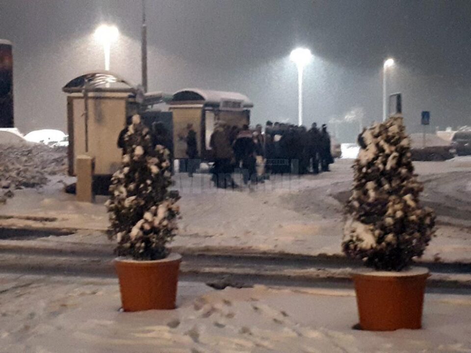 Călătorii au așteptat în zadar autobuzele