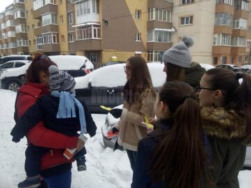 Elevii de la Școala „Miron Costin” au marcat Ziua Internațională a Fericirii