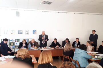 Reuniune managerială a directorilor de școli gimnaziale, organizată de Școala „Ioan Ciurea” Fălticeni