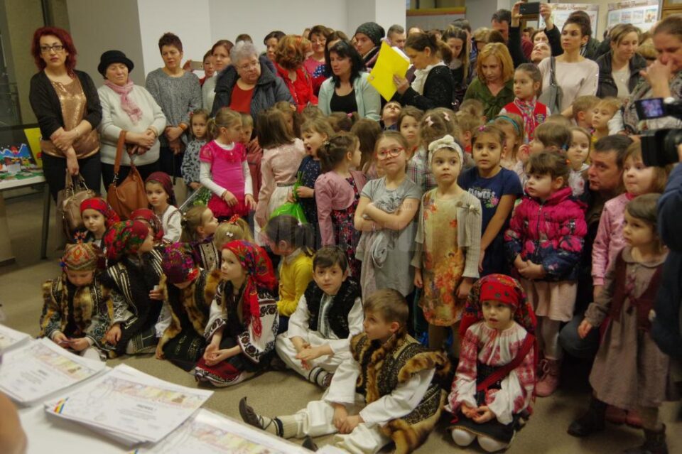 Preșcolari din tot județul, premiați ieri la Muzeul Bucovinei, în cadrul Concursului ,,Penelul Fermecat”