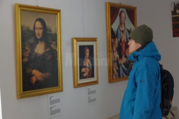 Reproducerile după tablouri s-au bucurat de același succes ca si creațiile inginerești