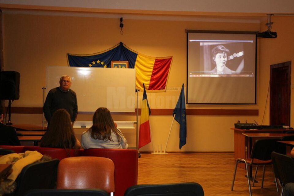 Proiectul este implementat prin intermediul Clubului „Video Art”, coordonat de prof. Viorel Ieremie