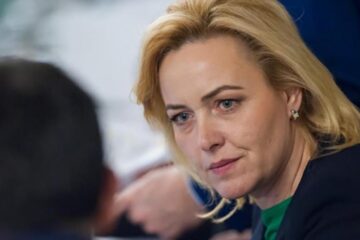 Carmen Dan l-a vizitat în spitalul din București pe Ciprian Sfichi
