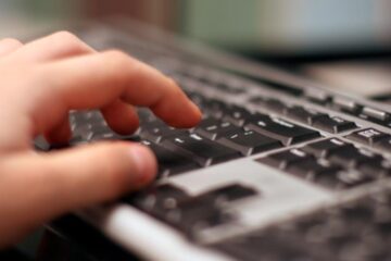 În perioada 3-7 aprilie, la Târgu Jiu, județul Gorj, se va desfășura etapa națională a Olimpiadei de Informatică