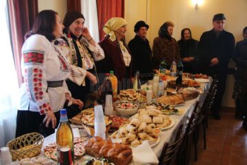 Gospodinele din Adâncata s-au întrecut în a aduce cele mai delicioase produse de post