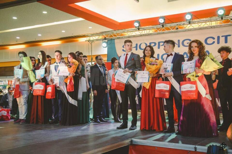 Cătălina Maria Pintilescu și Ioan Gavrilovici, desemnați Miss & Mister Bucovina 2018