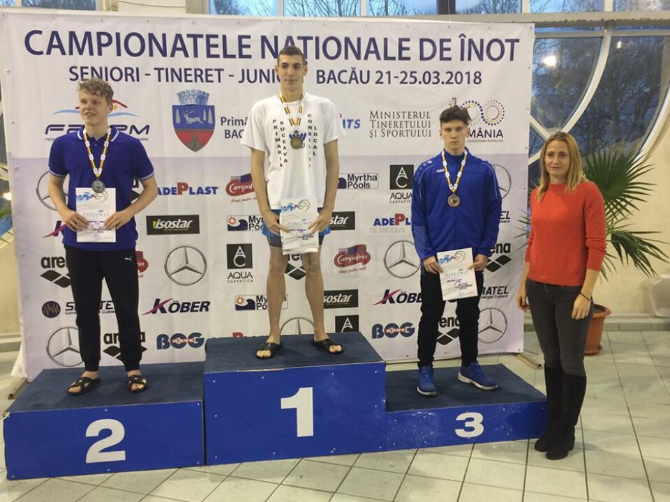 Înotătorul Șerban Cotos a urcat de șase ori pe podiumul Campionatelor Naționale de la Bacău Înotătorul Șerban Cotos a urcat de șase ori pe podiumul Campionatelor Naționale de la Bacău