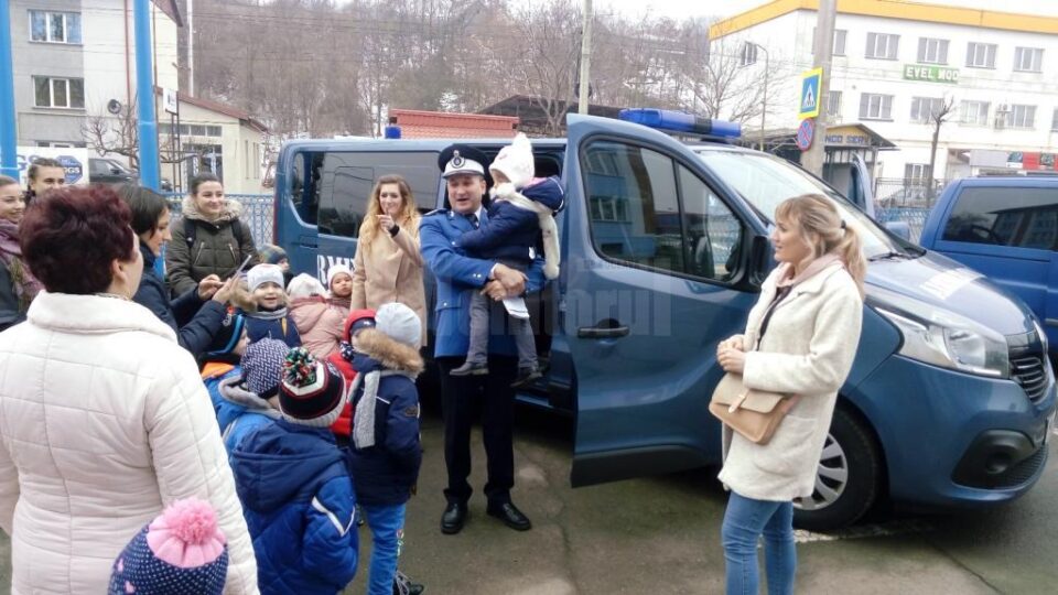 Ziua Porților Deschise, la Jandarmeria Suceava