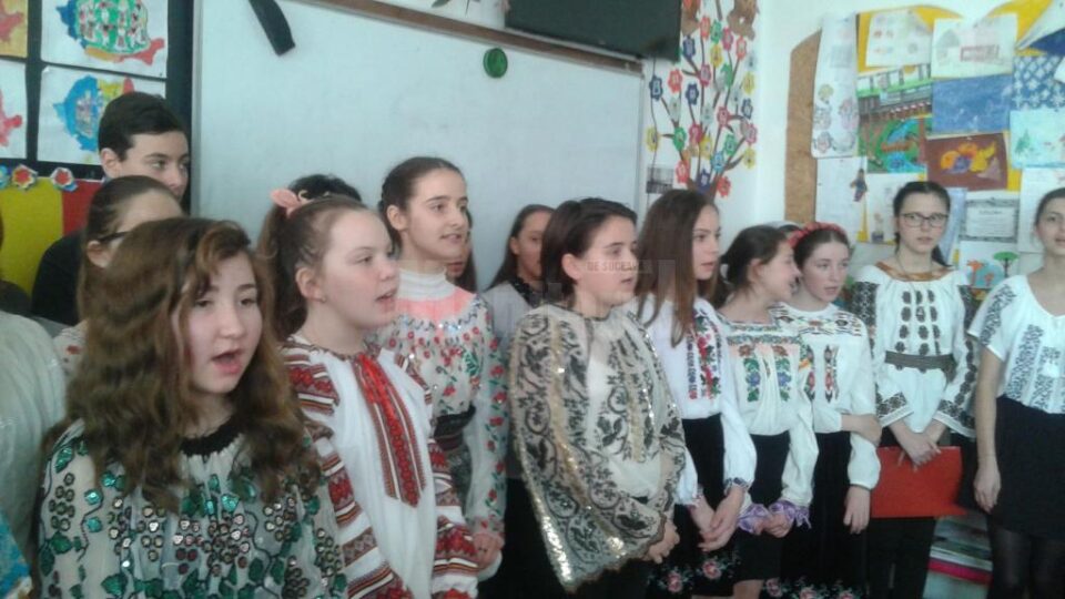 100 de ani de la Unirea Basarabiei cu România, marcați la Școala Gimnazială Plopeni