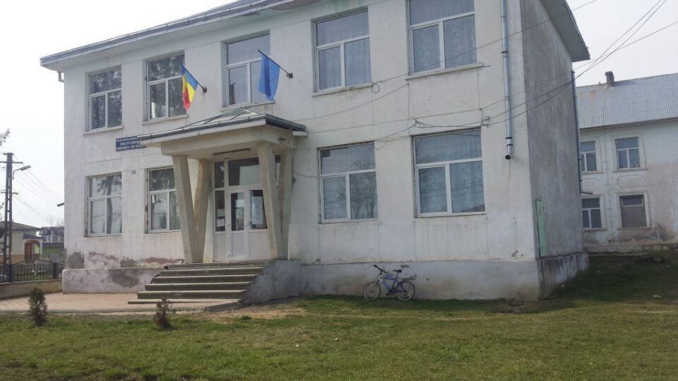 Școala Corocăiești