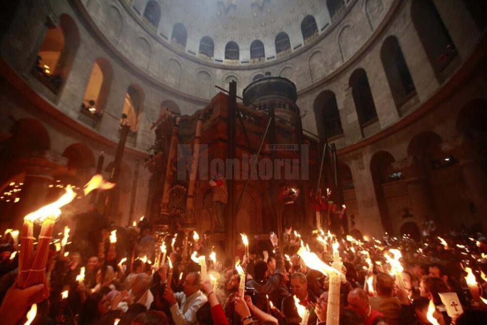 Lumina Sfântă de la Ierusalim va fi adusă și anul acesta credincioșilor ortodocși suceveni - Sursa foto basilica.ro