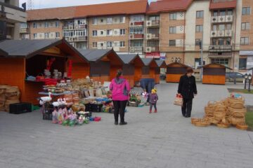 „Târgul de Paști” al meșterilor populari, deschis de sâmbătă, în centrul Sucevei