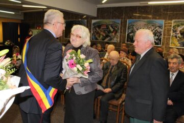 Numărul „Cuplurilor de Aur” sărbătorite în municipiul Suceava a ajuns la 1.221