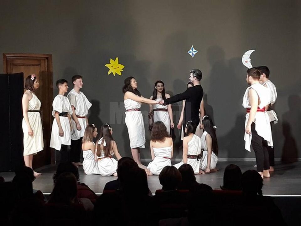 Trofeul festivalului a fost câștigat de actorii din Fălticeni