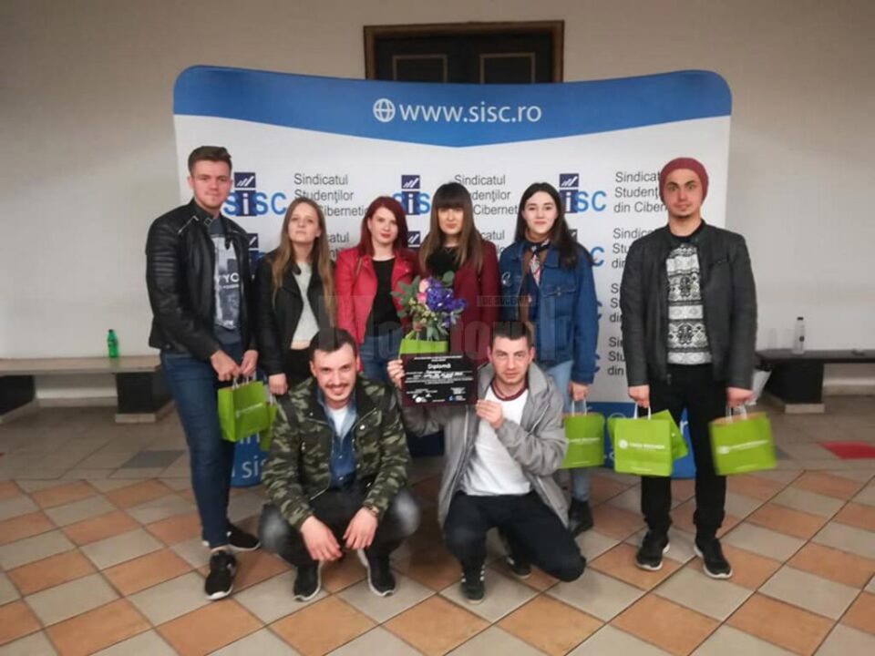 Premiul pentru cea mai buna regie pentru Trupa de teatru studențesc Fabulinus