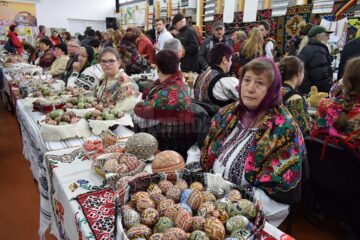La Moldovița, ediția a XII-a a Festivalului Ouălor Încondeiate