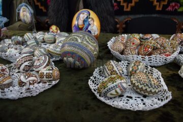 La Moldovița, ediția a XII-a a Festivalului Ouălor Încondeiate