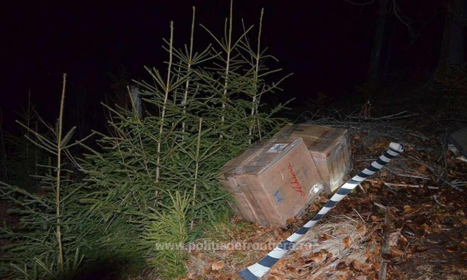 Țigări de contrabandă de peste 30.000 de euro, descoperite în zona Brodina-Izvoarele Sucevei Țigări de contrabandă de peste 30.000 de euro, descoperite în zona Brodina-Izvoarele Sucevei