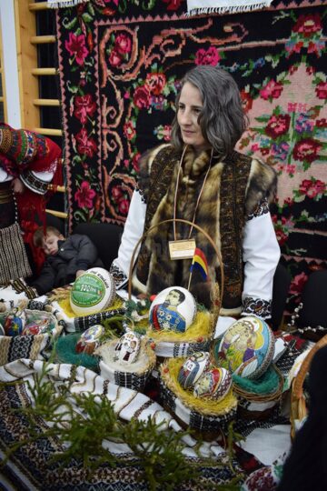 La Moldovița, ediția a XII-a a Festivalului Ouălor Încondeiate