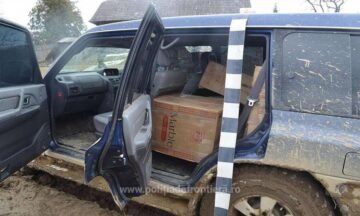 Jeep încărcat cu țigări de contrabandă