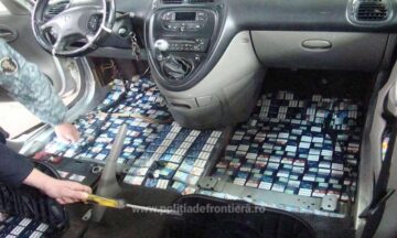 Jeep încărcat cu țigări de contrabandă