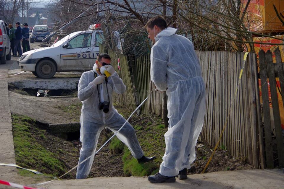 Anchetatorii au ridicat probe de pe cadavru și de la locul crimei, iar rezultatele acestora vor lămuri pe parcurs dacă Drăgoi este sau nu autorul