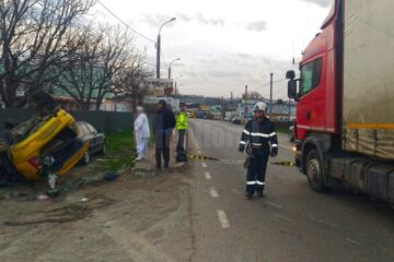 Autotrenulși taxiul implicate în gravul accident