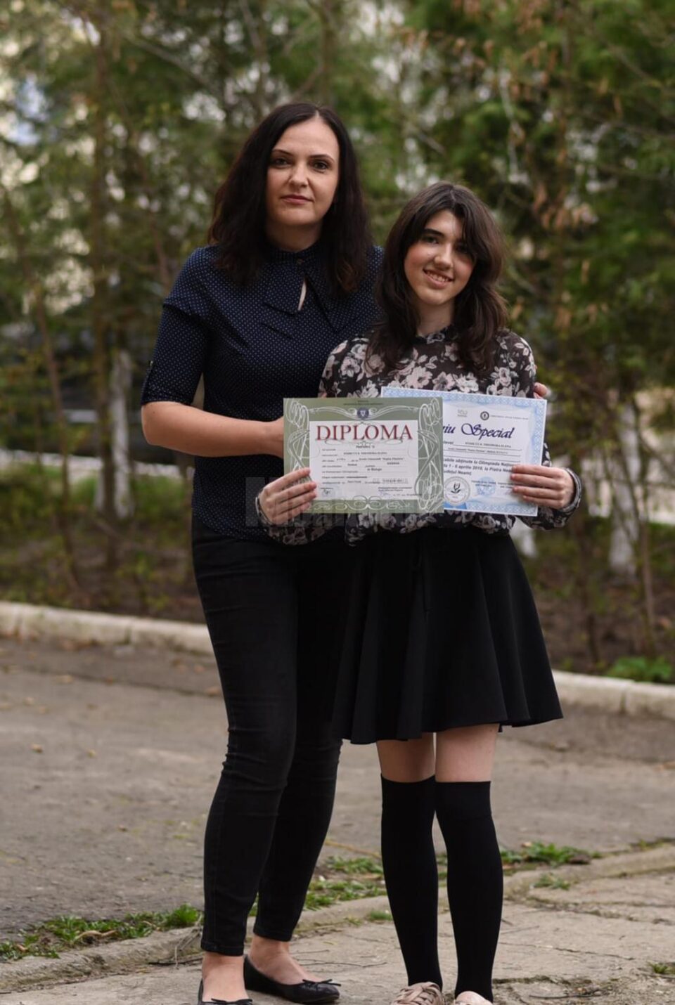 Premiul II și Premiul special a obținut Theodora Elena Bărbuță, pregătită de prof. Maria Telișcă