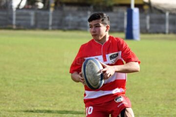 Bursierii programului „Rugby pentru toți copiii" din Gura Humorului s-au întâlnit cu mentorii lor