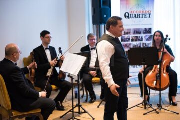 Eveniment cultural la Rădăuți a doua zi de Paști, prilejuit de lansarea volumului „Taumaturgul îndrăgostit” al autorului Dumitru Parasca