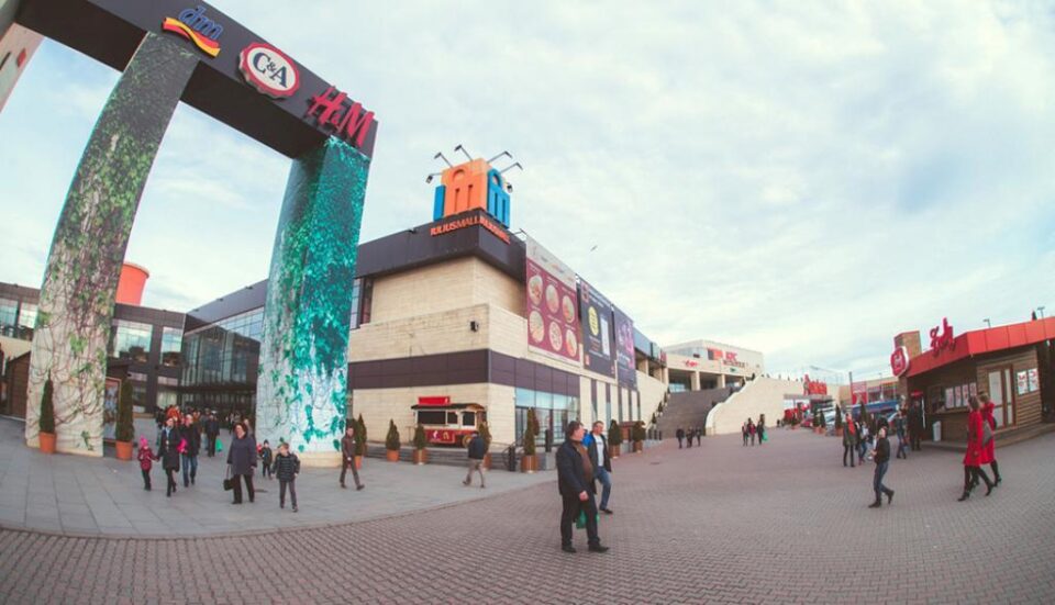 Târg handmade, ateliere de creație pentru copii și concert pascal, la Iulius Mall