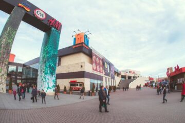 Târg handmade, ateliere de creație pentru copii și concert pascal, la Iulius Mall