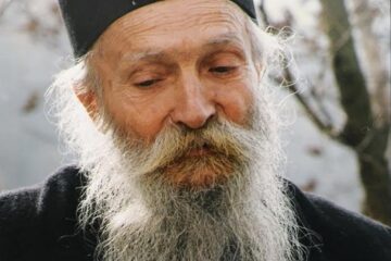 Sfaturi pentru o soacră ce nu-și iubește nora