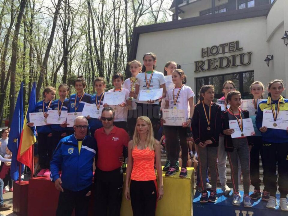 Atleții din județ au luptat pentru medalii la naționalele de cros pentru juniori și copii Atleții din județ au luptat pentru medalii la naționalele de cros pentru juniori și copii